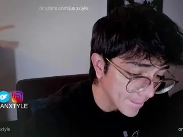 Chaturbate Private Sex Chat of juancamroom