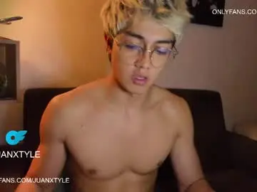 Chaturbate Adult Webcam of juancamroom