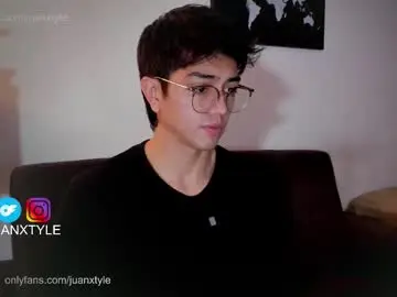 Chaturbate Free Live Porn of juancamroom
