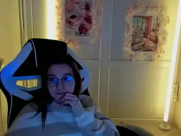 Chaturbate Free Porn Cam of queen_amelie