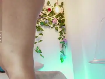 Chaturbate Live Sex Cam of sarabow