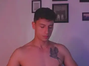 Chaturbate Live Sex Cam of guy_twinks