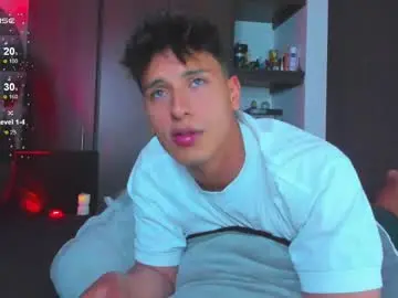 Chaturbate Live Sex Cam of guy_twinks