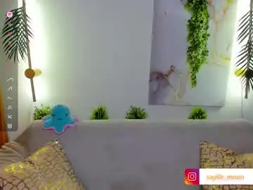 Chaturbate Live Sex Cam of sayl0r_moon