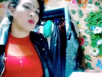 Chaturbate Live Sex Cam of astrid_hauser66