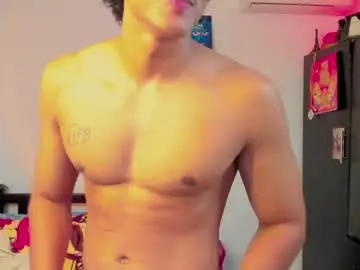 Chaturbate Watch Live Sex Cams of ivano_jones