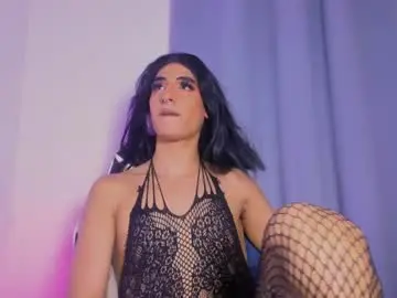 Chaturbate Live Porn of ladys_horny