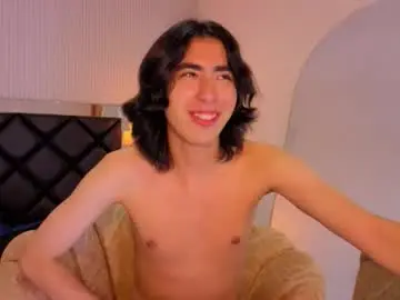 Chaturbate Live Sex Cam of ryo_fem