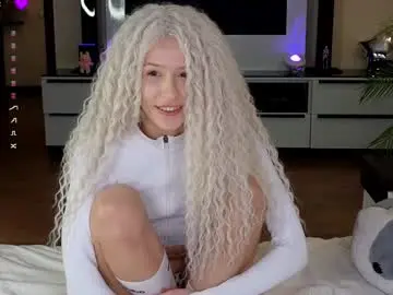 Chaturbate Watch Live Sex Cams of yononeey