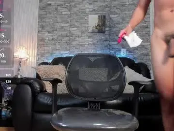 Chaturbate Watch Live Sex Cams of zack_joness10