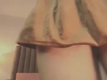 Chaturbate Sex Cam of emma_torres__