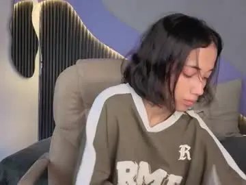 Chaturbate Free Porn Cam of hot_little_bunny