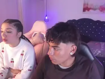 Chaturbate Sex Cam of yiing_and_yang