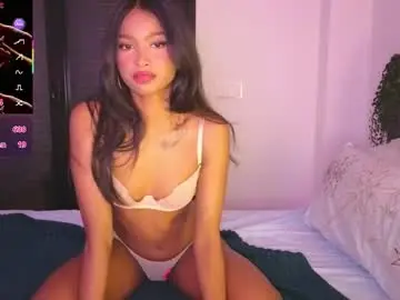 Chaturbate Live Sex Cam of cherrrish_