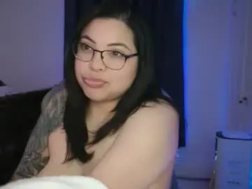 Chaturbate Live Sex Cam of drizzypeach602