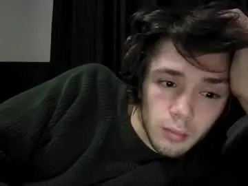 Chaturbate Live Sex Cam of hunglikecrazyy