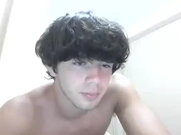 Chaturbate Live Sex Cam of hunglikecrazyy