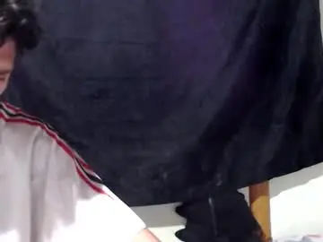 Chaturbate Best live sex cam show of miahells