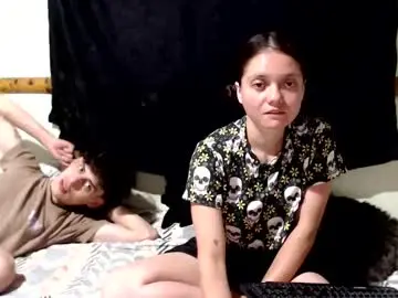 Chaturbate Best live sex cam show of miahells