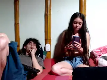 Chaturbate Watch Live Sex Cams of miahells