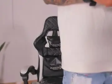 Chaturbate Live Sex of nickyblazze_