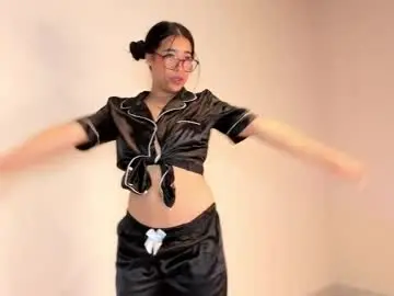 Chaturbate Best live sex cam show of amaliaandrade