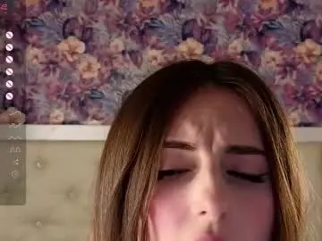Chaturbate Live Sex Cam of freyabyrne