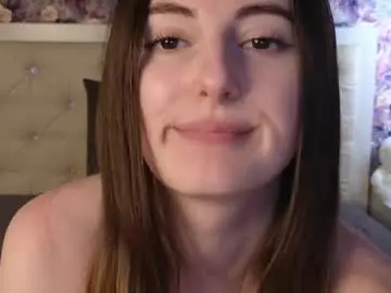 Chaturbate Live Sex Cam of freyabyrne