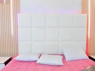 Chaturbate Adult Video Chat of iris_thompson