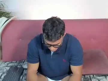 Chaturbate Live Sex Cam of joulianogreco1