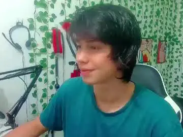 Chaturbate Live Porn of andy_gray01