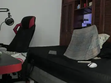 Chaturbate Free Porn Cam of austin_falcon