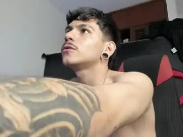 Chaturbate Sex Chat of austin_falcon
