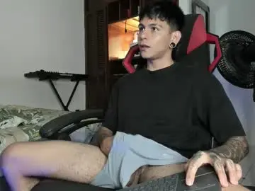 Chaturbate Best live sex cam show of austin_falcon