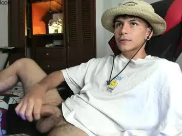 Chaturbate Private Sex Chat of austin_falcon