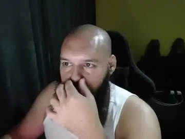 Chaturbate Live Sex of guessswho24