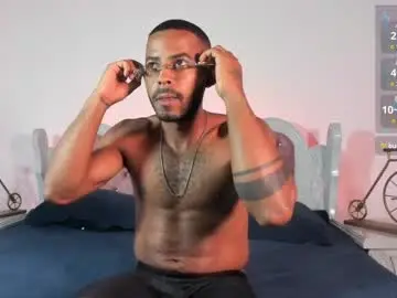 Chaturbate Nude Webcam of sr_blackk