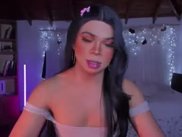 Chaturbate Adult Webcam of romirousexx