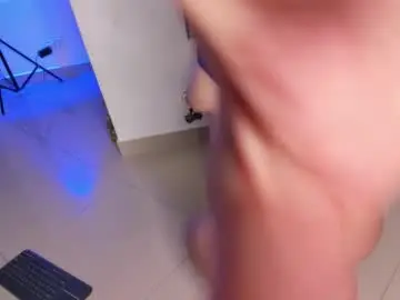 Chaturbate Best Webcam of _lapetitemort_