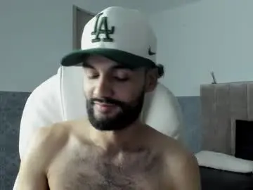 Chaturbate Live Sex Cam of ryan_jackson_