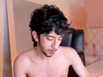 Chaturbate Best live sex cam show of salvatore_monterey