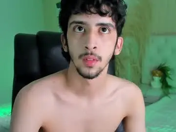 Chaturbate Live Sex Cam of salvatore_monterey