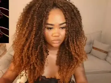 Chaturbate Sex Cam of alma_dunn