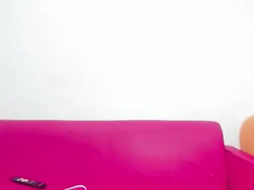 Chaturbate Live Sex Cam of chloee_sex_69