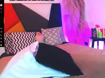 Chaturbate Nude Webcam of maiky_cooper