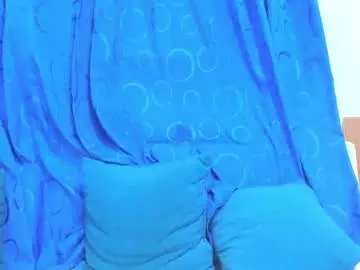 Chaturbate Nude Webcam of mia_tayllor2