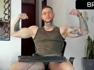 Chaturbate Adult Webcam of _jamesleandros