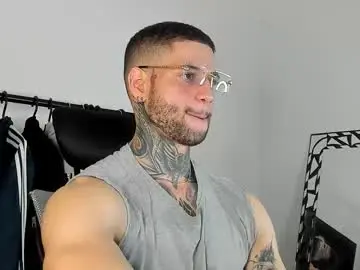 Chaturbate Live Porn of _jamesleandros