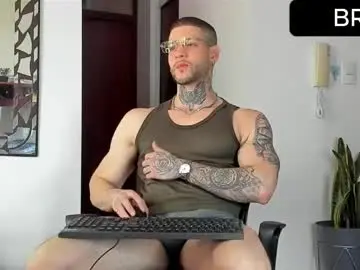 Chaturbate Live Sex Cam of _jamesleandros