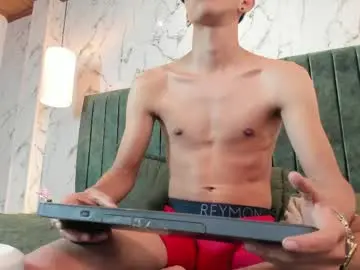 Chaturbate Adult Video Chat of lucca_moreti